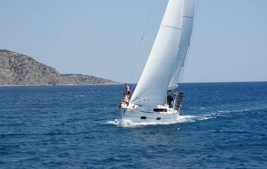12-metre Beneteau Oceanis 38 sailing yacht Kos 38 — 28 superb reviews, legendary charter in Greek islands