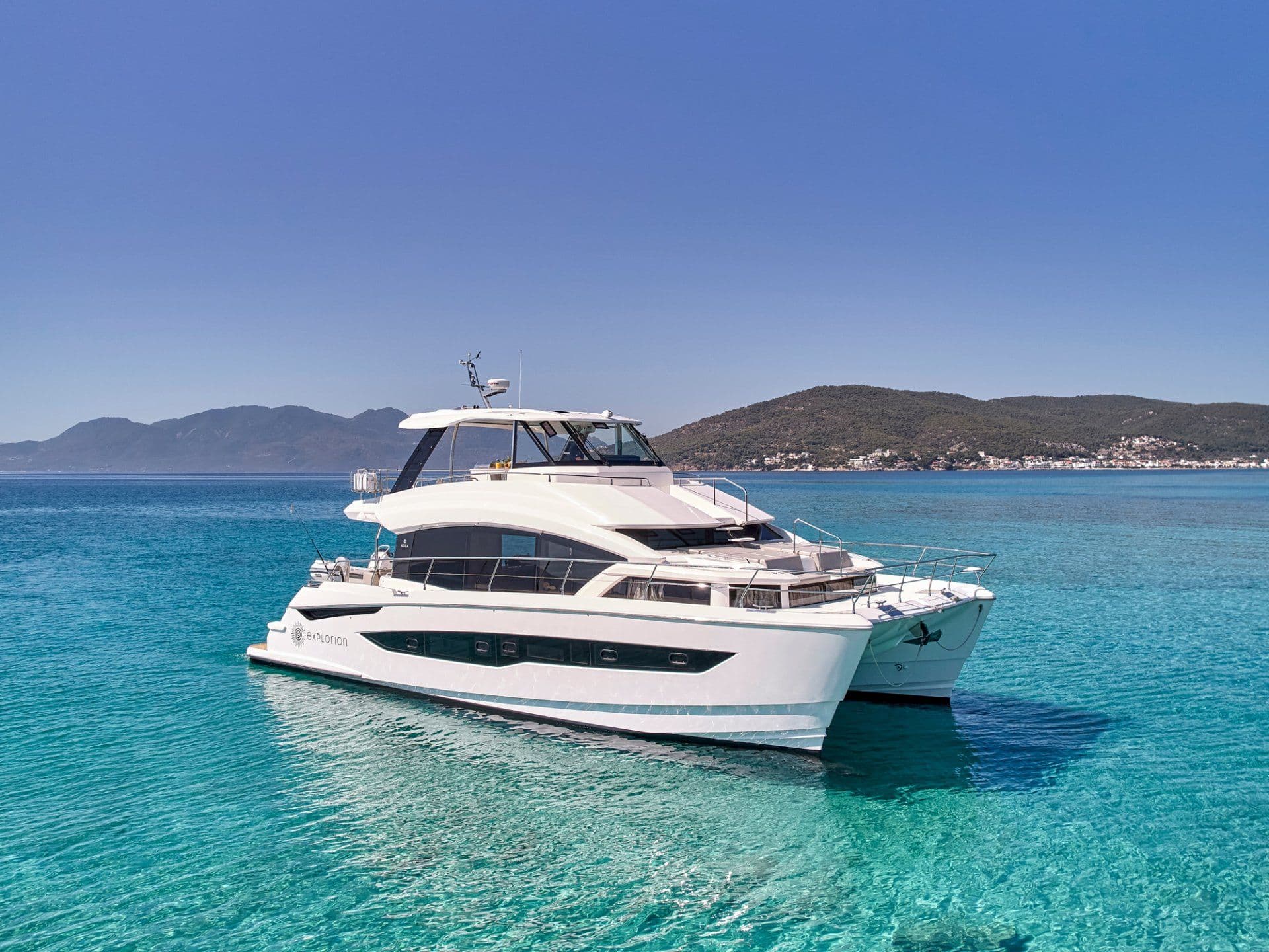 P/CAT Explorion — luxury yacht charter Greece