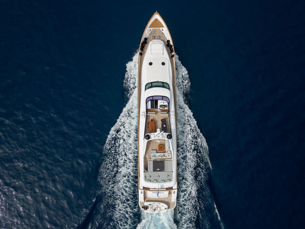 39-metre Maiora 126 motor yacht Pareaki II — luxury charter for 12 guests in Greece