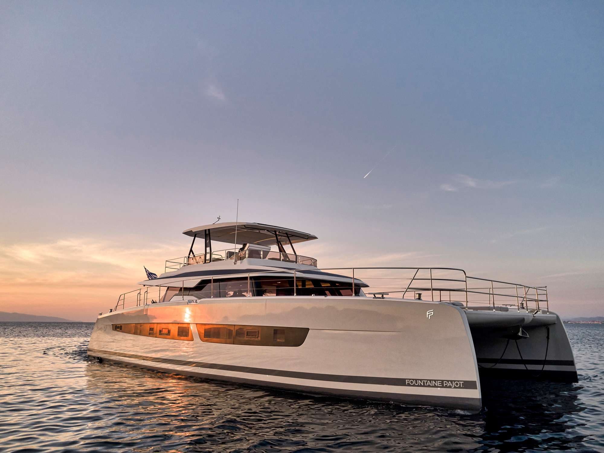 P/CAT ALENA — luxury yacht charter Greece