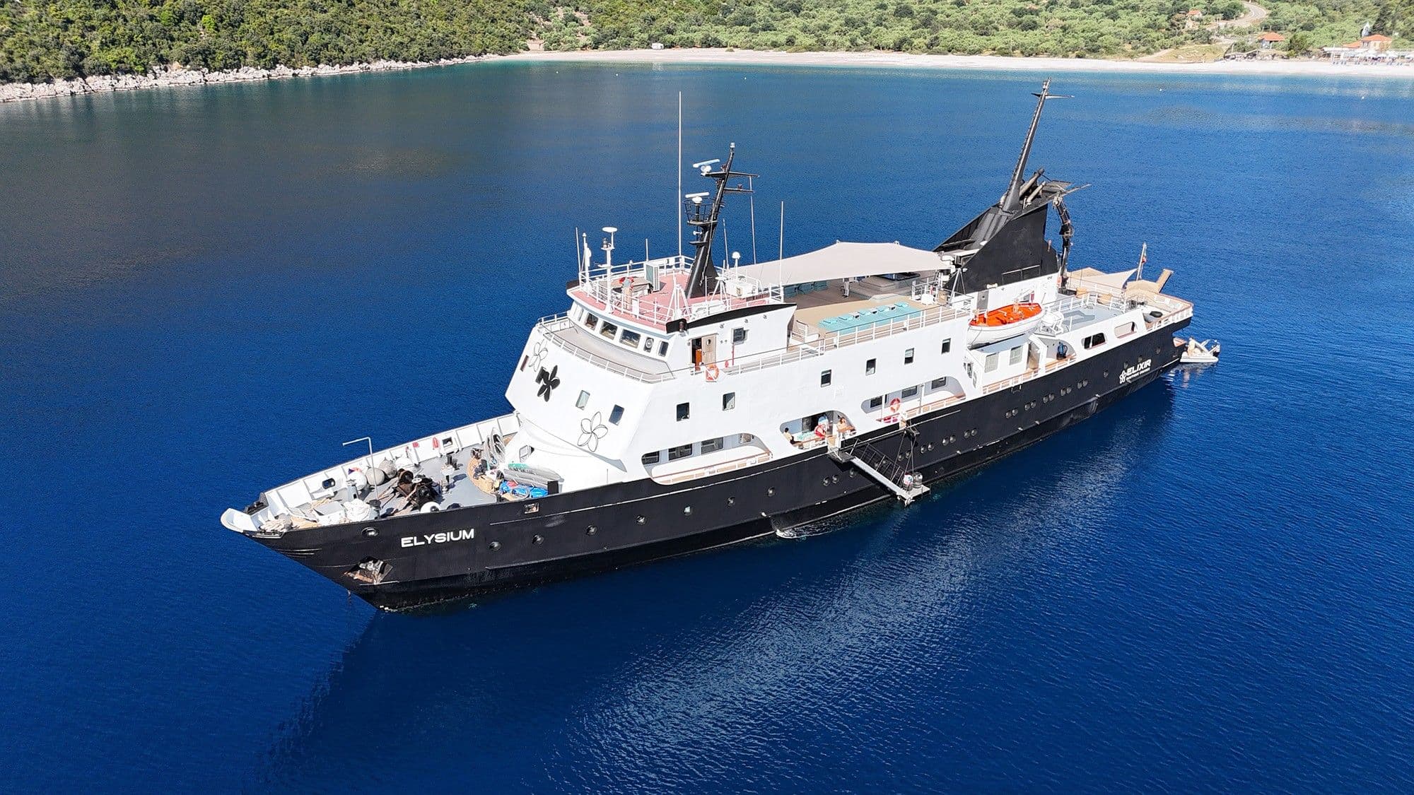Cruise Ship ELYSIUM — luxury yacht charter Greece