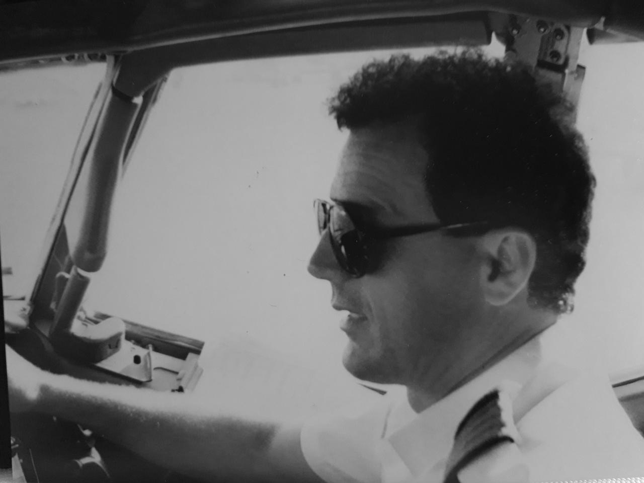 Portrait of Manos Kourmoulakis